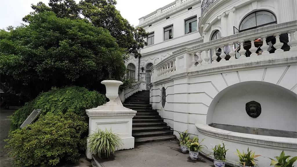shanghai museum of arts and crafts