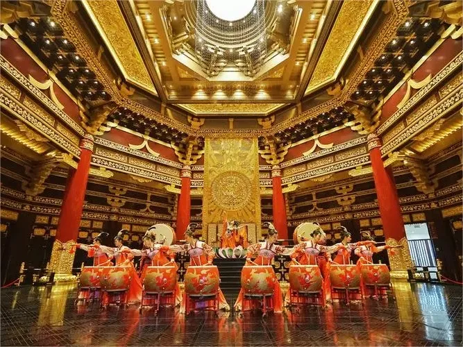traditional performances in mingtang and tiantang luoyang 1
