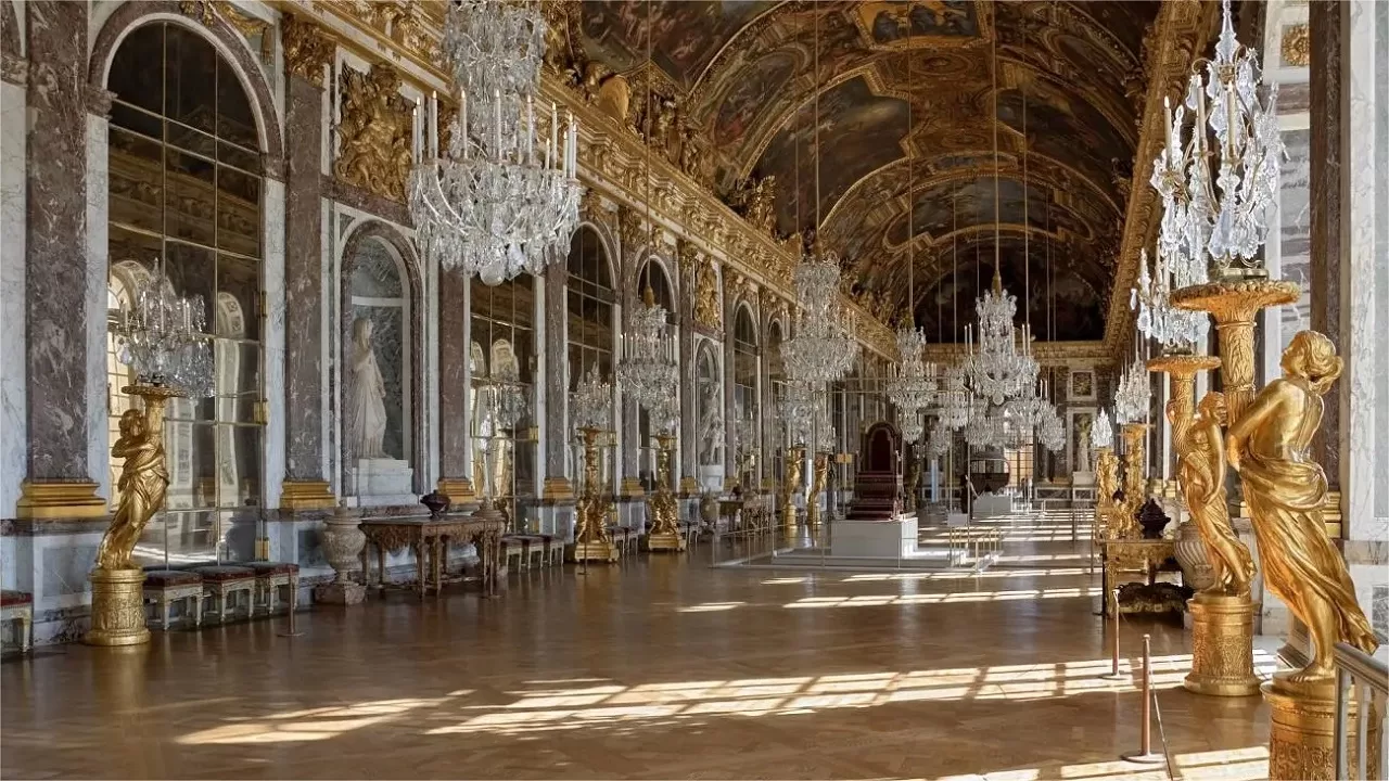 forbidden city and versailles