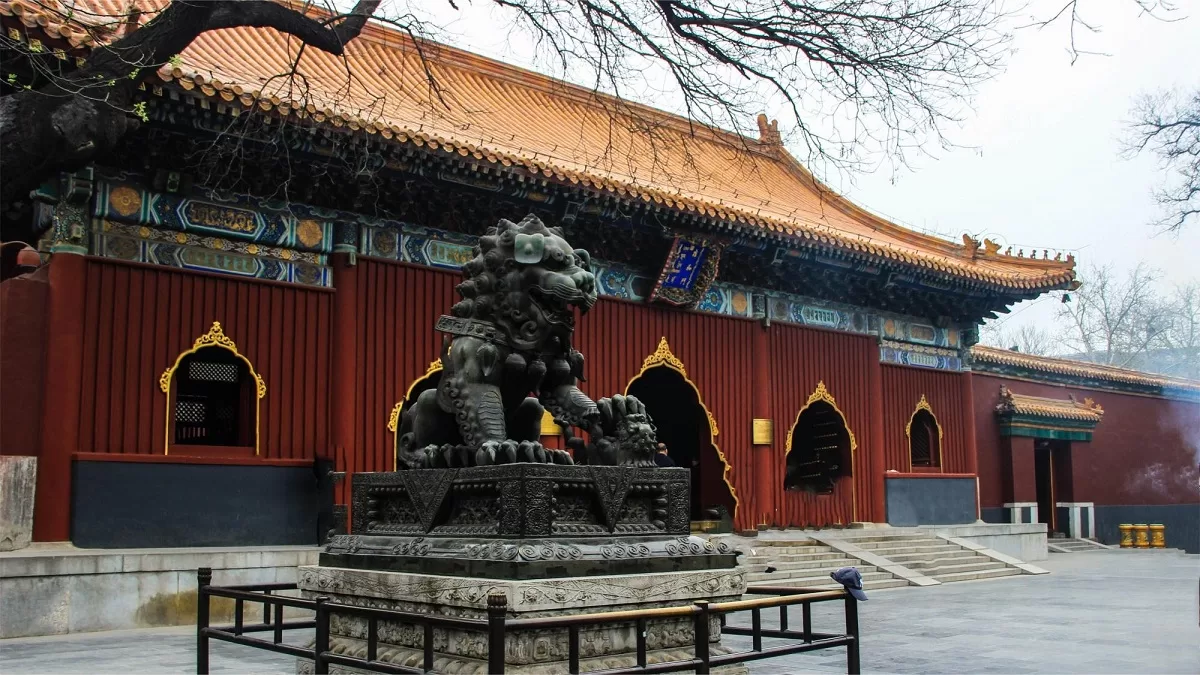 shaolin temple and yonghe lama temple