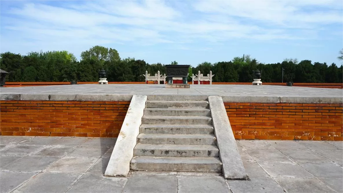 temple of earth and temple of heaven