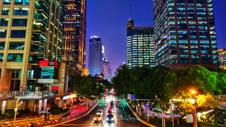 5 interesting facts about Huaihai Road, Shanghai
