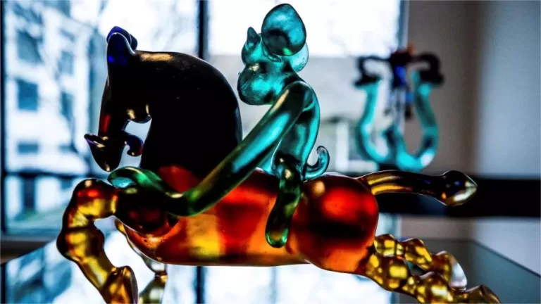 7 facts about Shanghai Museum of Glass