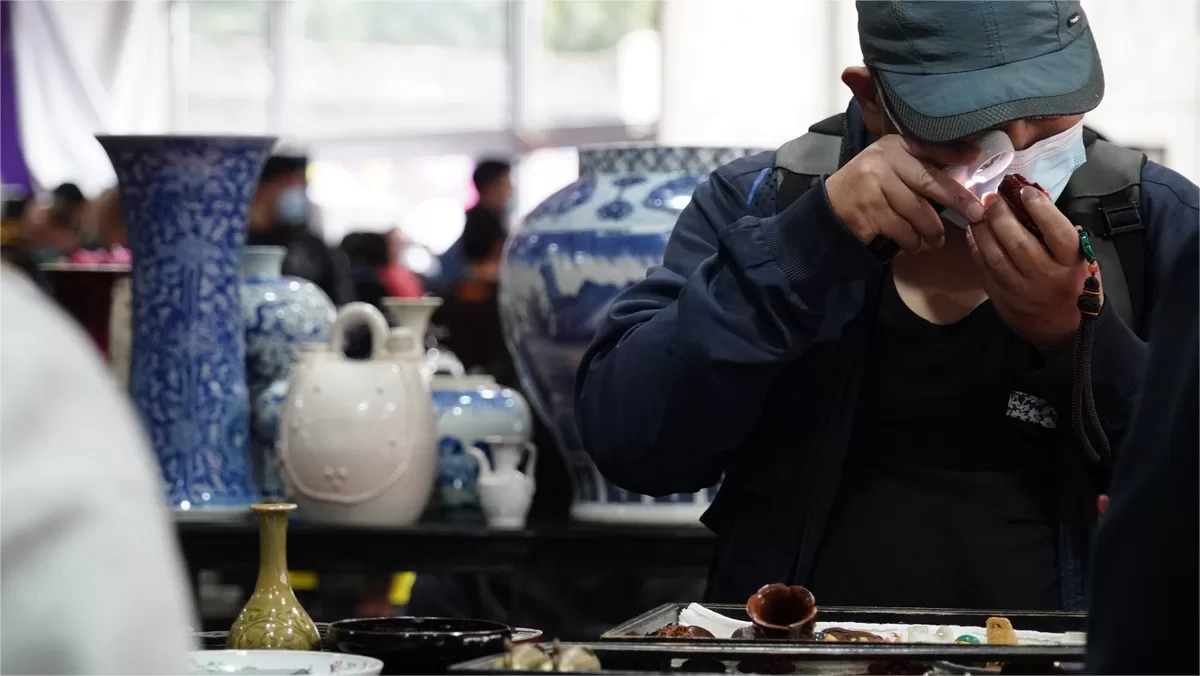 panjiayuan antique market