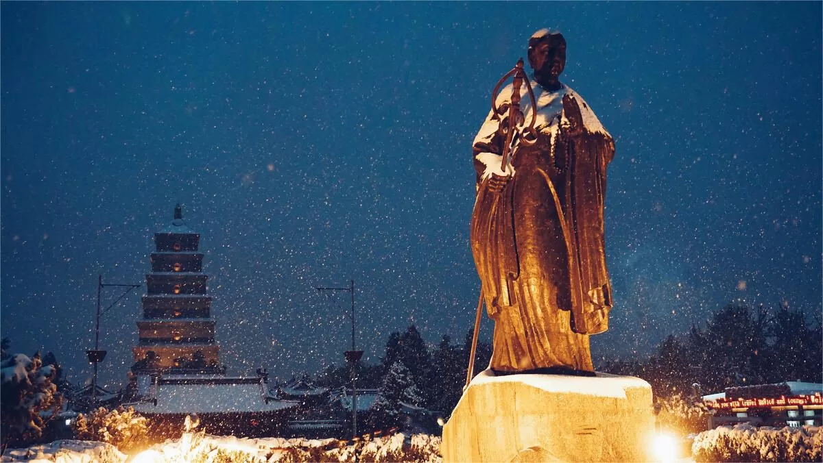 Does xuanzang achieve buddhahood