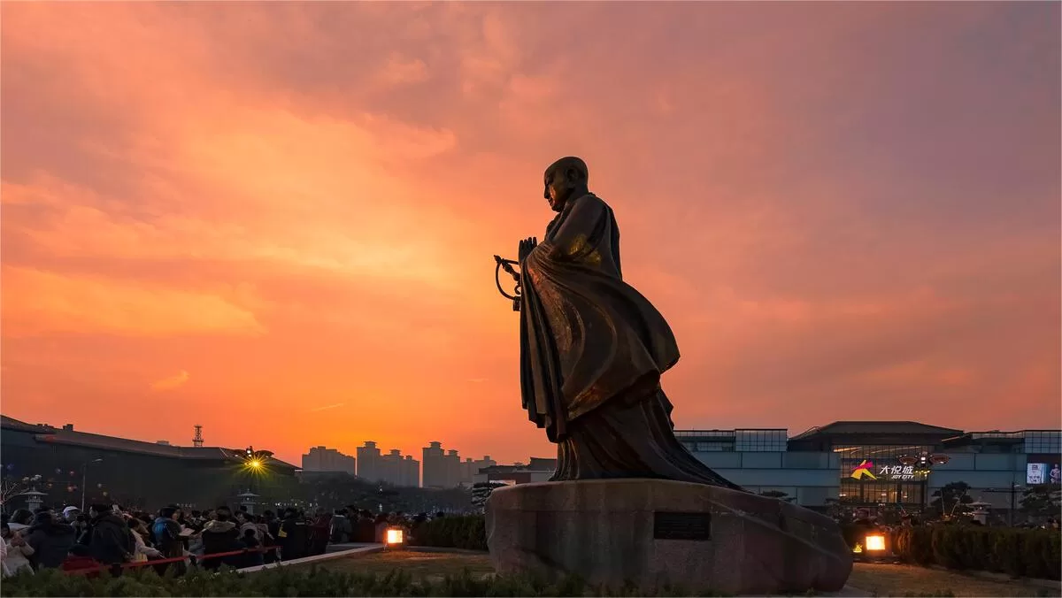 How did xuanzang die