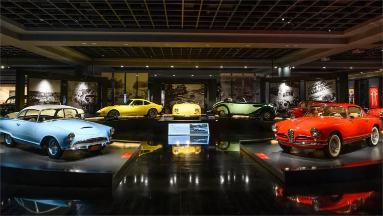 sanhe classic car museum