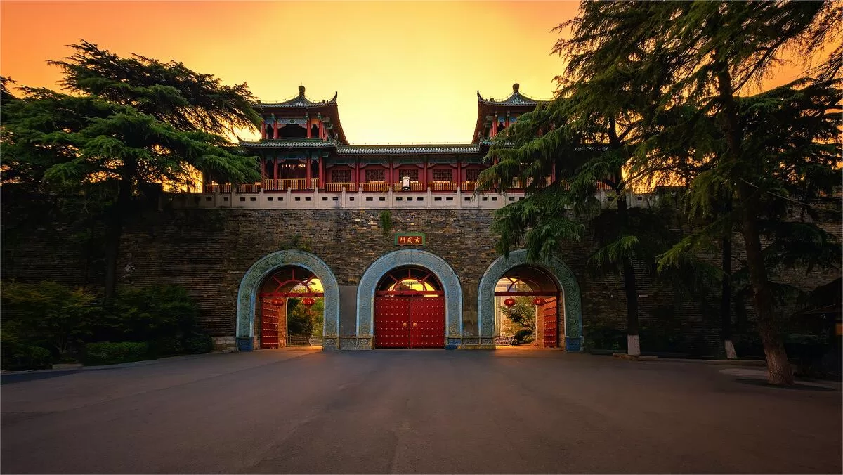 xuanwu lake gate, nanjing
