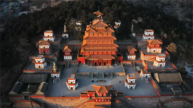 puning temple in chengde