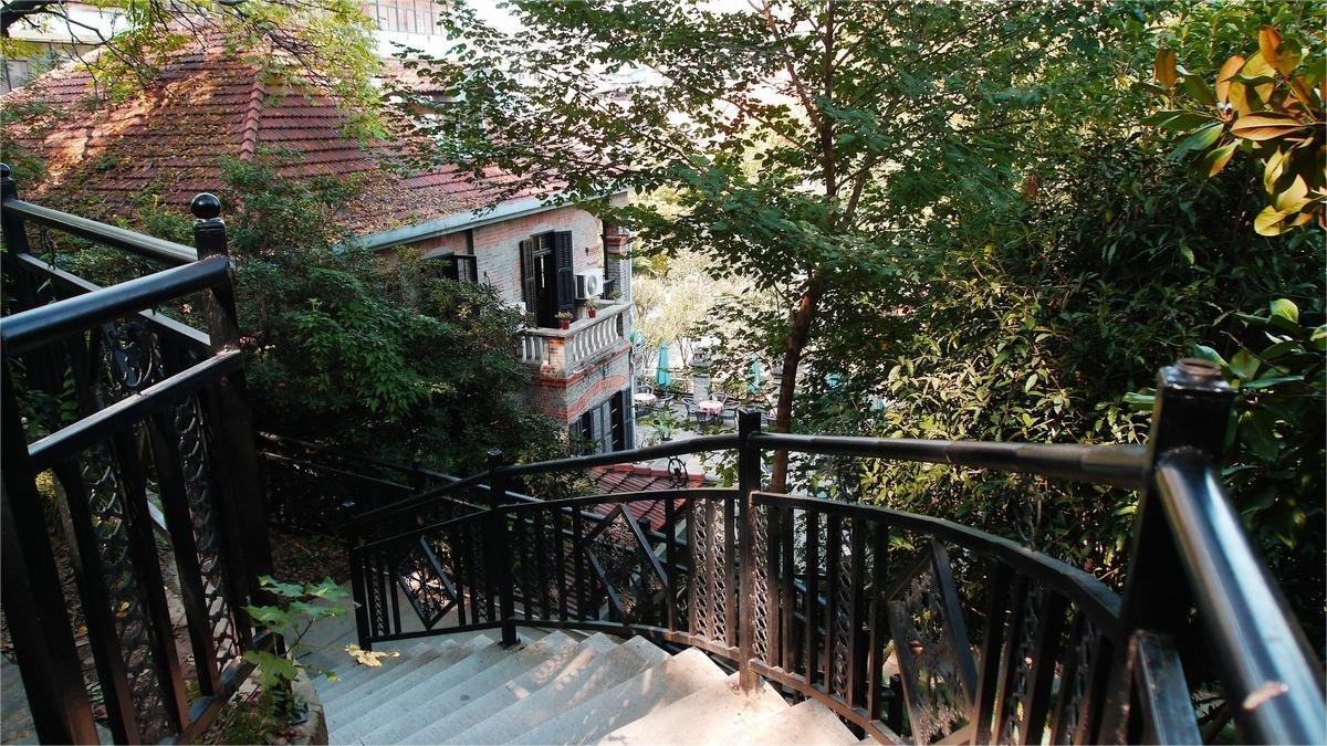 tanhualin street wuhan