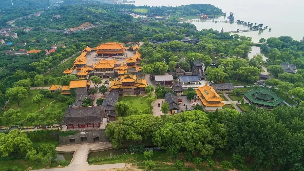 wuxi water margin city