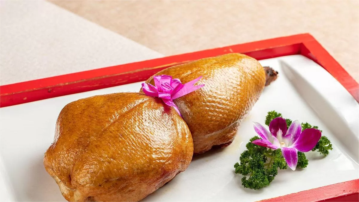 Eight Treasures Gourd Duck