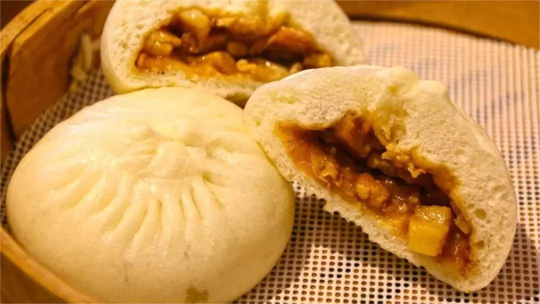 Three Diced Steamed Buns