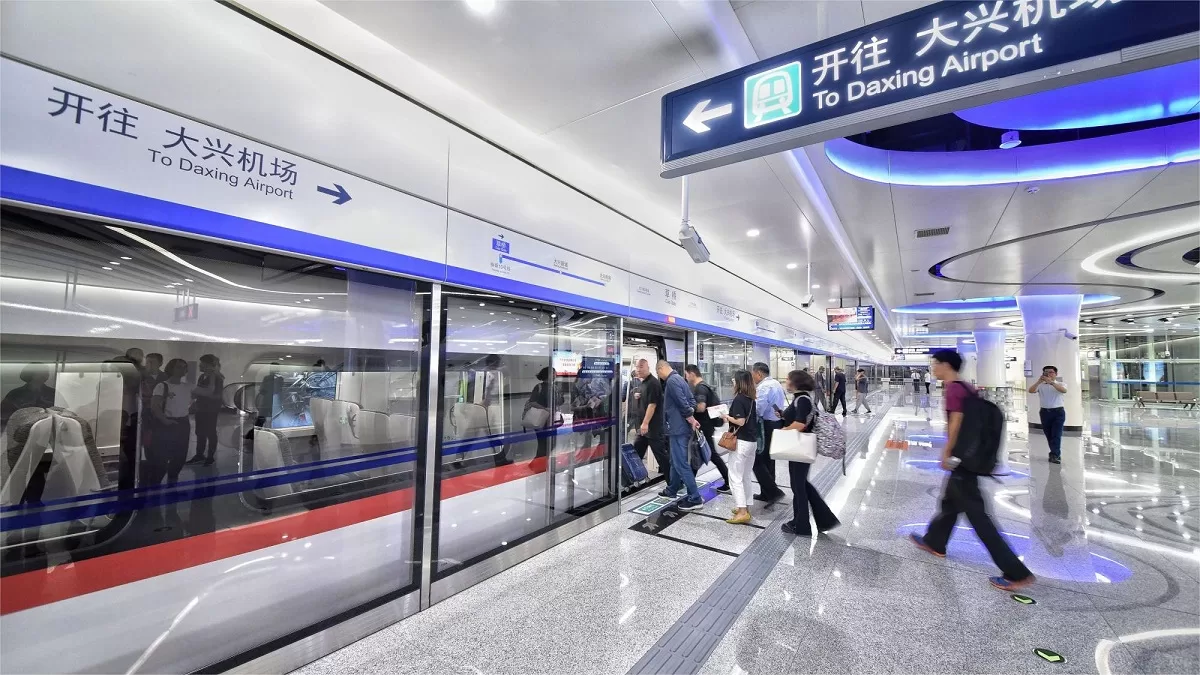 How to travel between Beijing Daxing Airport and downtown