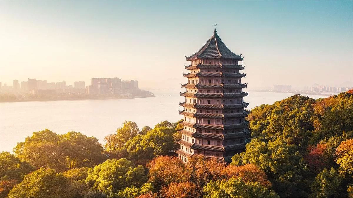 liuhe pagoda hangzhou
