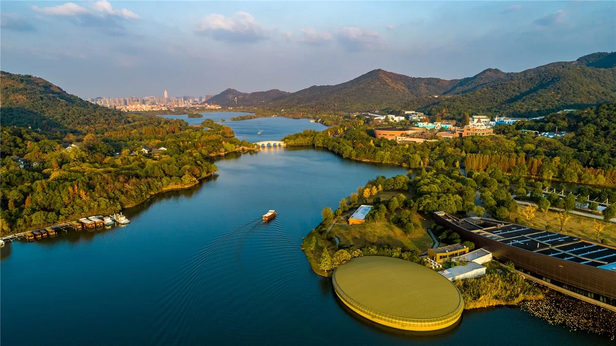 xianghu lake scenic area