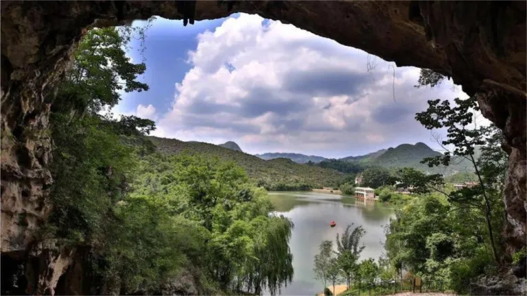 Yelang cave, Zhenning