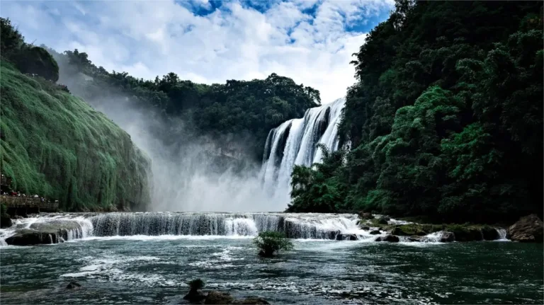 huangguoshu waterfalls guizhou