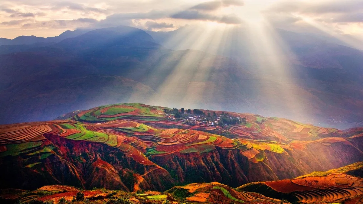 dongchuan red land