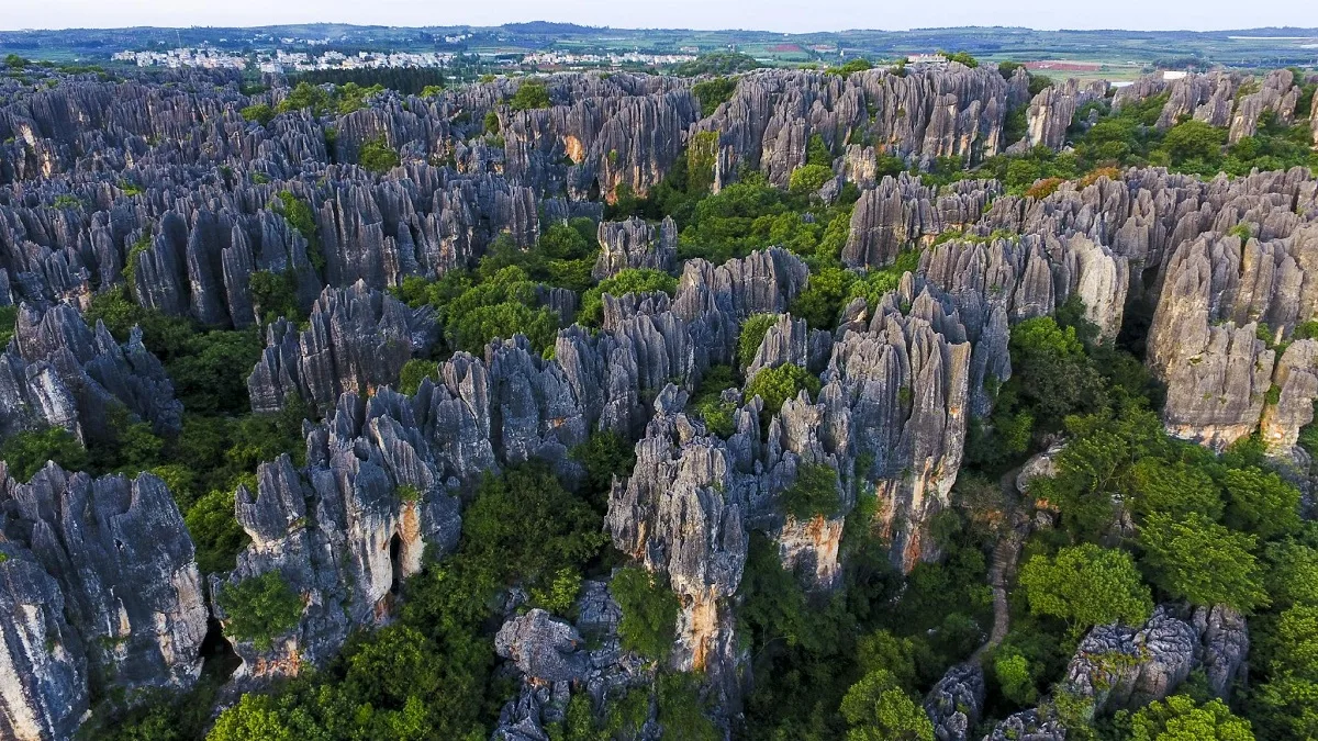 kunming stone forest