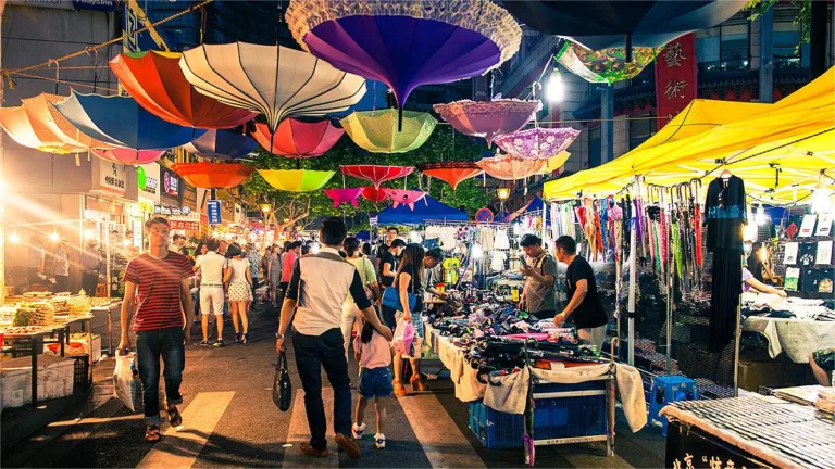 wushan night market hangzhou