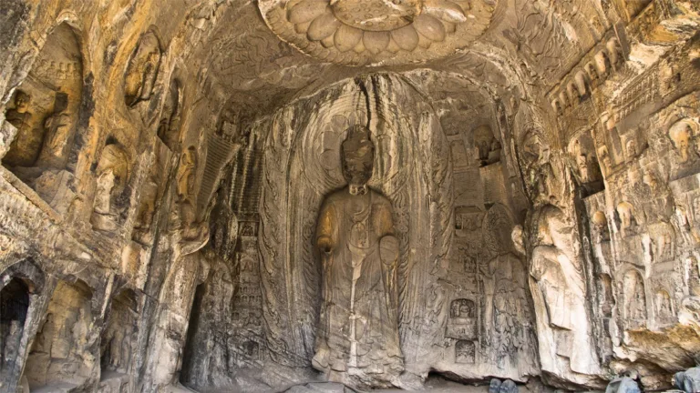 Lotus Cave in Longmen Grottoes