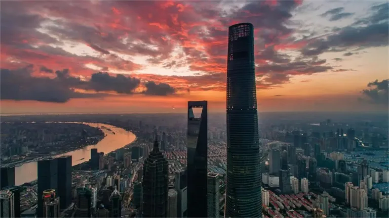 Shanghai Tower, Jinmao Tower, or World Financial Center