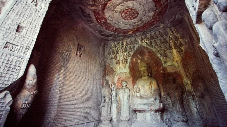 Ten Thousand Buddhas Cave in Longmen Grottoes