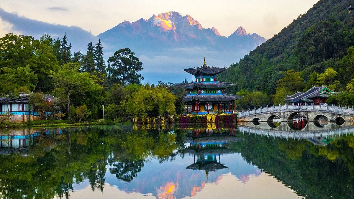 black dragon pool park lijiang