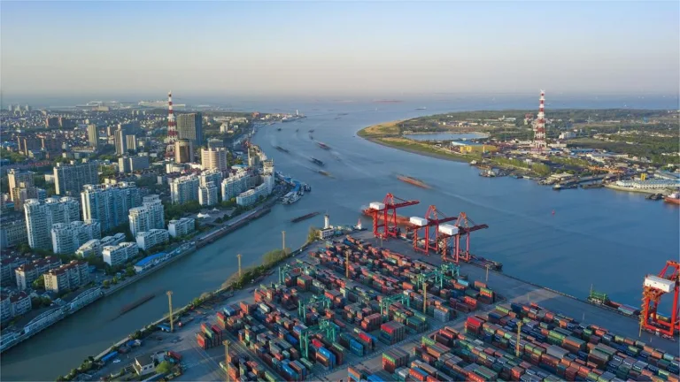 history of shanghai port