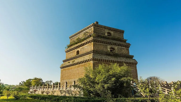 Fanta Pagoda Kaifeng