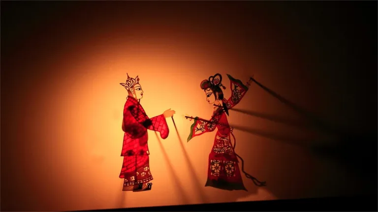 Where to see shadow puppet performance in Xi'an