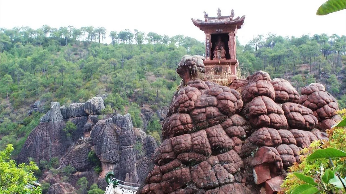 shibao mountain, jianchuan