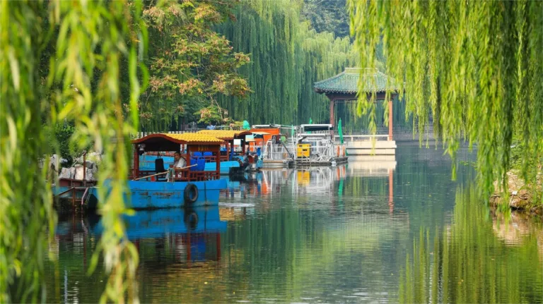 Jinan Huancheng Park