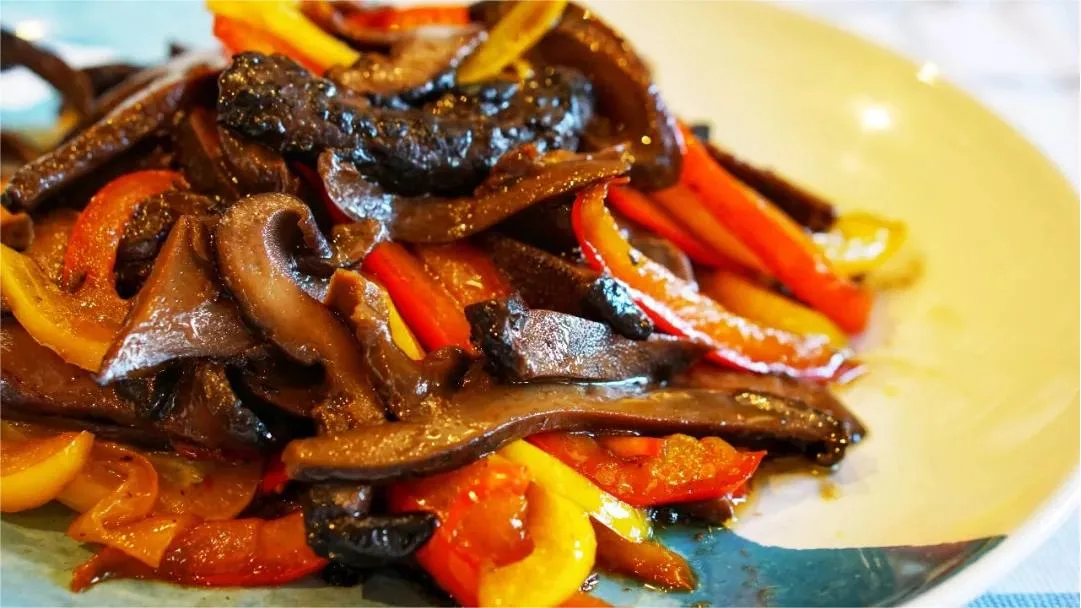 Braised Chicken Mushroom