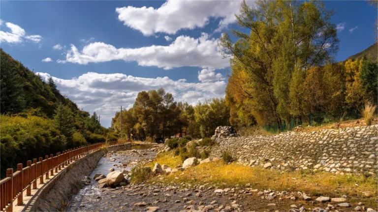 Yanzhi Mountain Forest Park