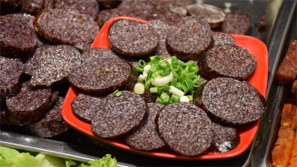 Yunnan Rice Stuffed Sausage Yunnan Mi Guan Chang