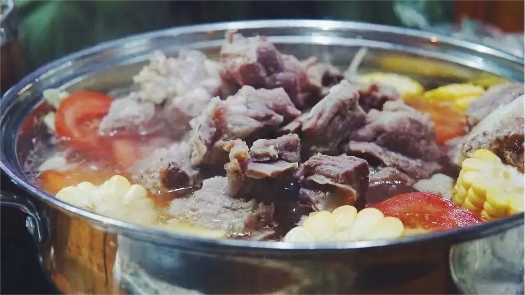 Yunnan Smoked Pork Rib Hotpot Yunnan La Pai Gu Hotpot